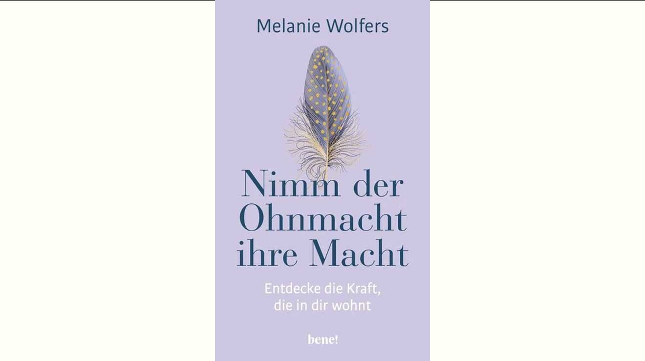 Melanie Wolfers zeigt auf, wie wir besser mit Situationen umgehen können, in denen wir uns ausgeliefert fühlen. Sie entfaltet sieben Grundhaltungen, die uns helfen, der Ohnmacht ihre Macht zu nehmen und die Kraft zu entdecken, die in uns wohnt.